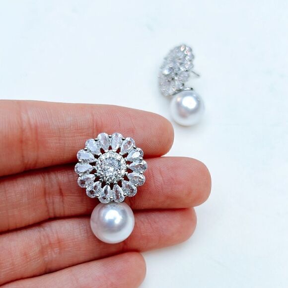 flower statement earrings H20 - Picture 3 of 5